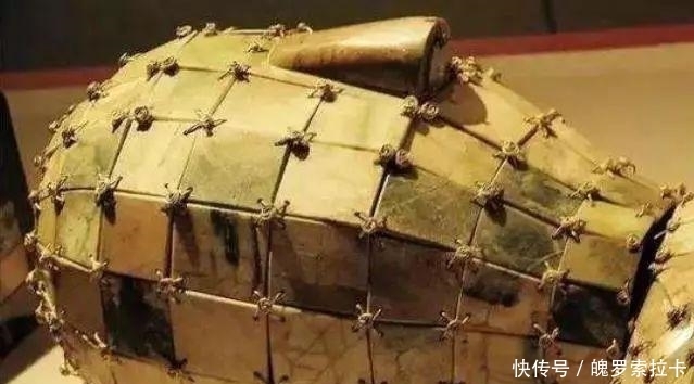 曹操|曹操盗墓掠取财宝,为什么对价值连城的金缕玉衣却不屑一顾?