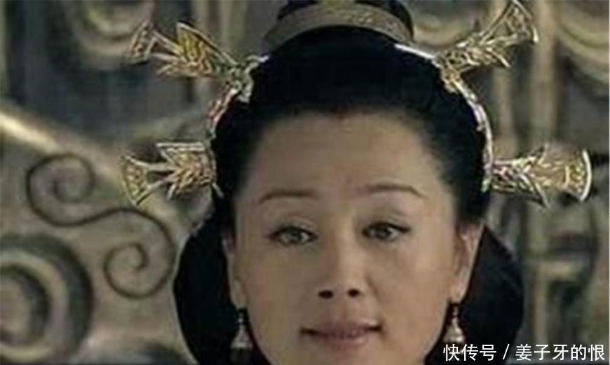 简单|吕雉为何要跟戚夫人针锋相对,而薄姬却安然无事,原因其实很简单!