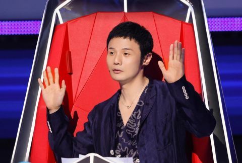 张露馨|李荣浩顶着被骂的风险教王靖雯投机取巧,结果对方不听话,太亏了