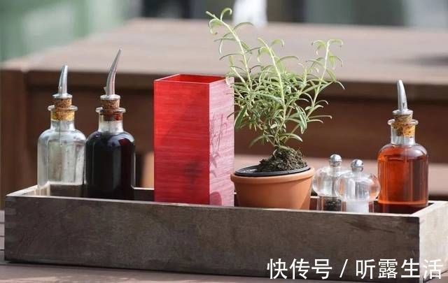 胆固醇|高血脂的“死对头”已找到，3种水果没事多吃点，血管能一通到底