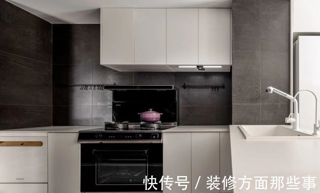 三居|110㎡温柔三居,微水泥与米黄茶粉的碰撞