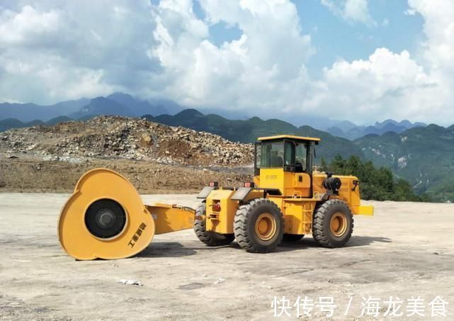 能量|冲击碾压速度怎么计算,冲击式压路机影响深度有多少?