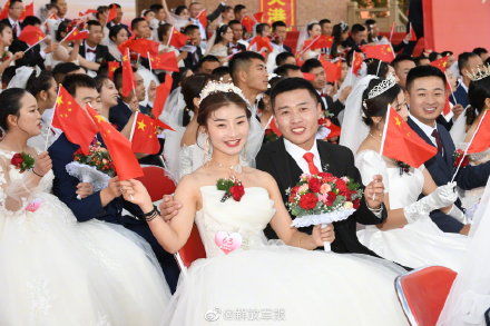 婚礼|发糖了！120对航天新人集体婚礼