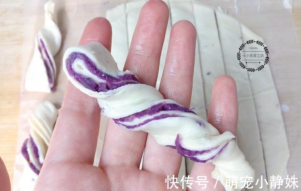 紫薯|2个紫薯2张手抓饼，教你做美味紫薯卷，无水无油，香甜酥脆真好吃