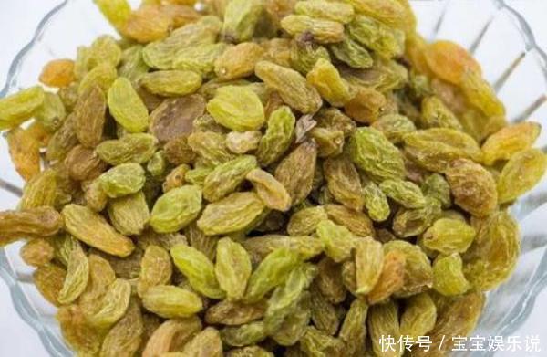 葡萄干和此物一起泡,每天一杯,气色足了,软化血管,早食早受益