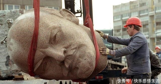 苏联|西方至今想不通,连苏联都可以搞垮,为何却搞不垮俄罗斯呢