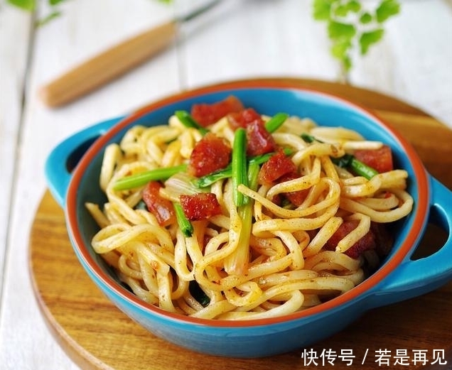 入适量|这样做面条太美味,一人能吃一大锅!