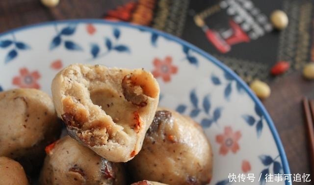 含钙量不输牛奶鸡蛋,常吃润肠通便又健脑,可惜很多人把它扔掉了