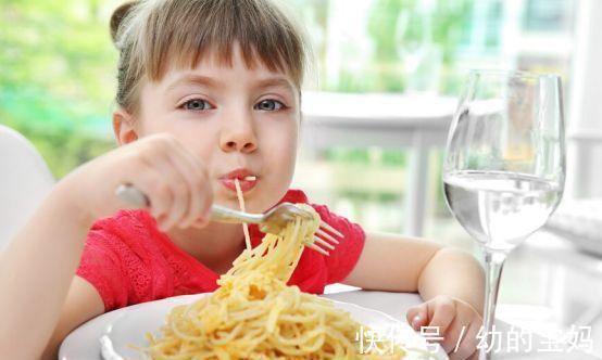 父母|10岁女童身高165厘米:家长表示三种食物不要碰,值得借鉴