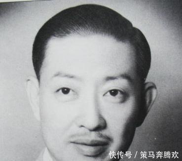 老头|日军见一老头坐在棺材旁,老头说一句话,日军离开!