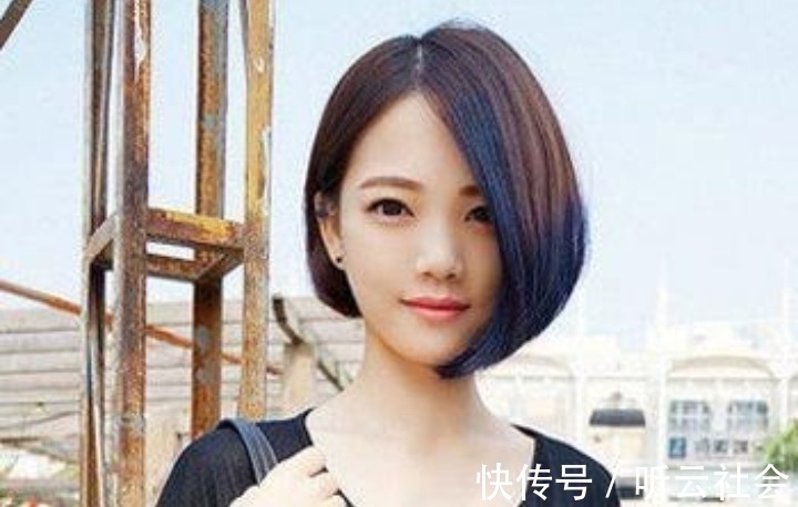 波浪 女人过了35岁,不管剪短发还是长发,少用这几款发型,显老掉档次