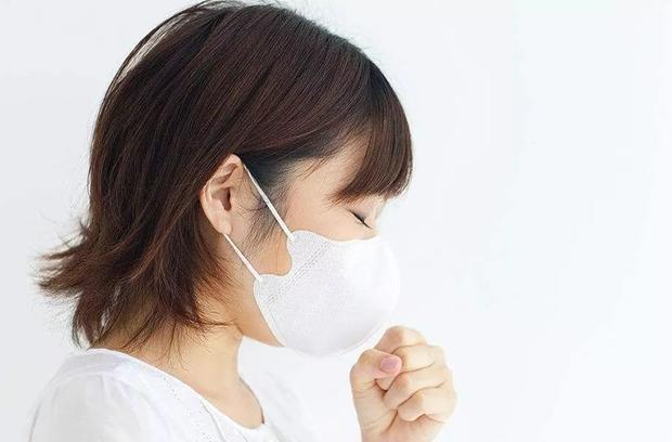 打喷嚏|孕妇打喷嚏时,准妈妈知道胎儿在妈妈肚子里会是什么反应吗?