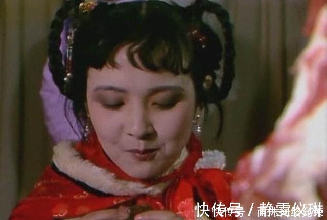 曹公&薛宝琴是《红楼梦》里的局外人？一出场就惊艳，为何早早退场？