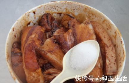 做粉蒸肉,别裹好米粉就上锅!学会大厨做法,不油不腻,软烂鲜香