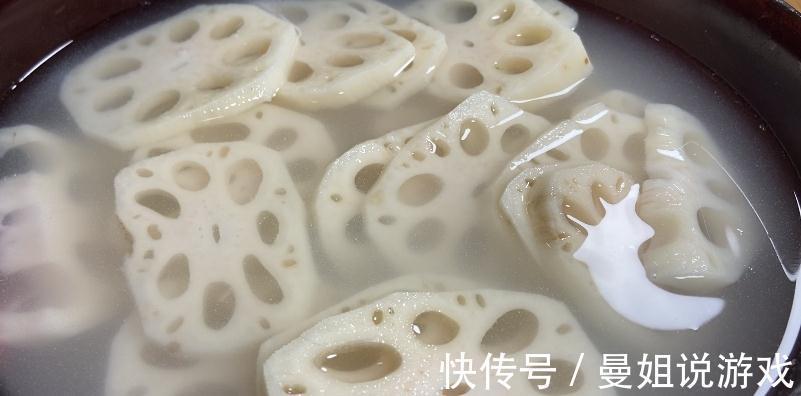 洗莲藕只用清水洗，相当于吃泥土，大厨教我一招，泥土虫卵跑光光