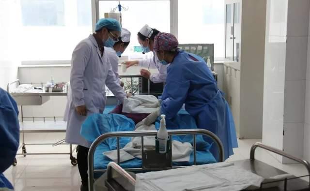 闺蜜|产房就像冰窟窿,冷风阵阵,让产妇们“缩手缩脚”的原因是什么?