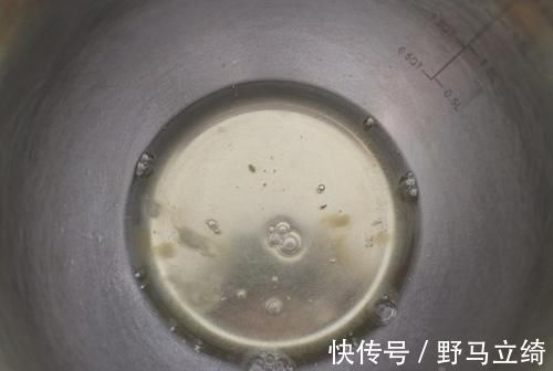 真的是高颜值的美味了,材料也是极其简单的,吃起来奶香味也是蛮足的