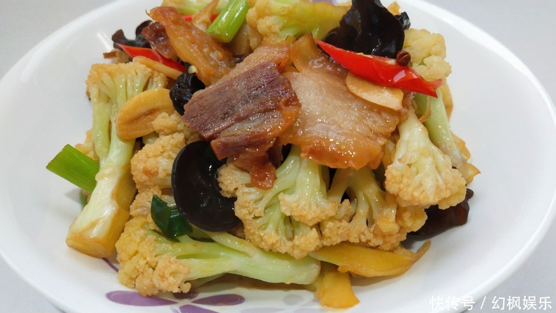 花菜好吃的做法,香脆可口,简单入味又下饭,大人小孩都爱吃