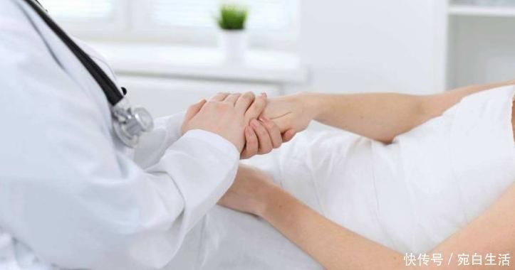 交友|22岁女孩患宫颈癌,只因交友有1个习惯,她太不懂事了!