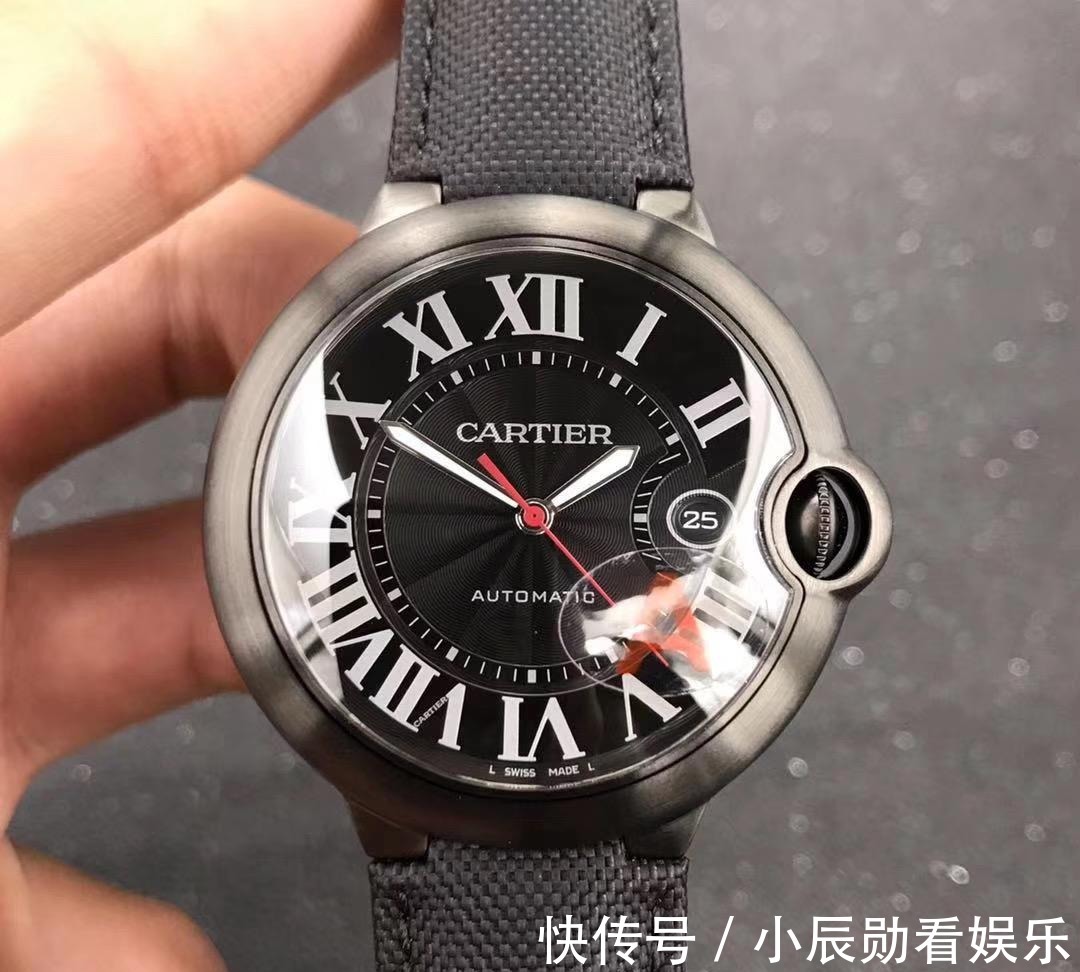 评测|「拒绝一眼假」V6厂卡地亚蓝气球黑骑士复刻表做工评测!