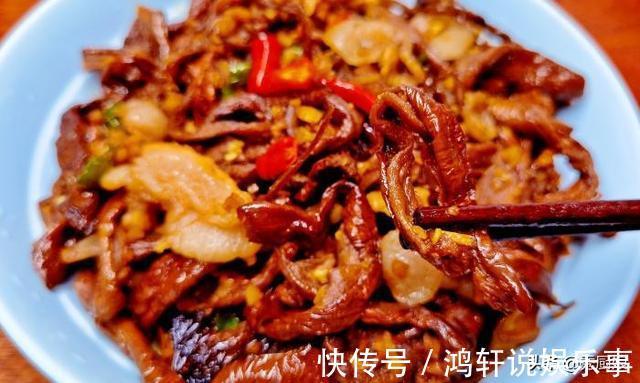 厨娘|初秋，遇到此菜别手软，买上30斤，晒干囤起来，随吃随取，真省事