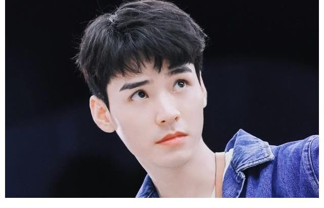 一季|上一季的趙麗穎，這一季的龔俊！《中餐廳》節(jié)目組被罵，一點(diǎn)不冤