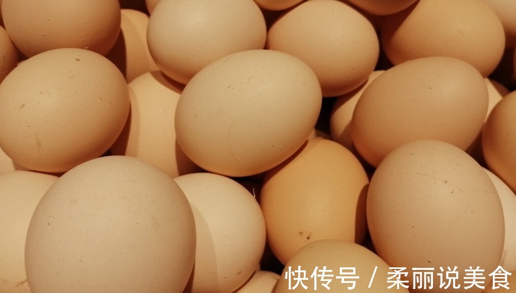 宴席常出现的四喜丸子，原来做法这么简单，自己做好吃馅料又足