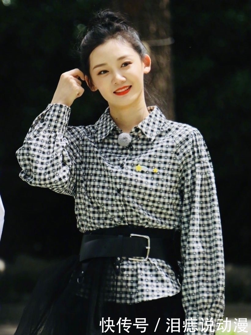 幼苗 郑恺苗苗合体录跑男现场图曝光,女方肤白貌美,郑恺全程追妻被虐