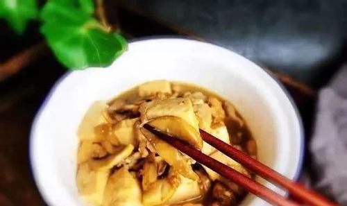 优质蛋白|豆腐与它是绝配,经常吃补钙防骨质疏松,上桌后吃个精光汤都不剩