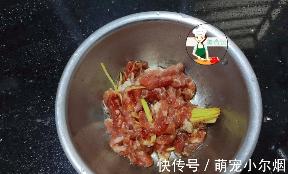 饭店|炒青菜时,万万不可直接下锅,饭店大厨教你一招,炒青菜又绿又脆