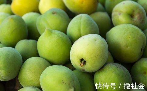 活血|子宫肌瘤的“死对头”，坚持吃3种食物，活血暖宫，子宫更健康