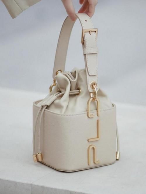 保兰德：50年历史沉淀衍生的时尚哲学