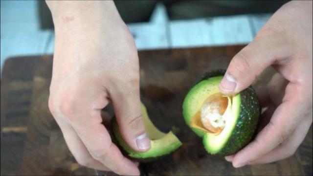 这道晚餐，减肥的女人能敞开吃，零负担不长胖，5分钟搞定，省时