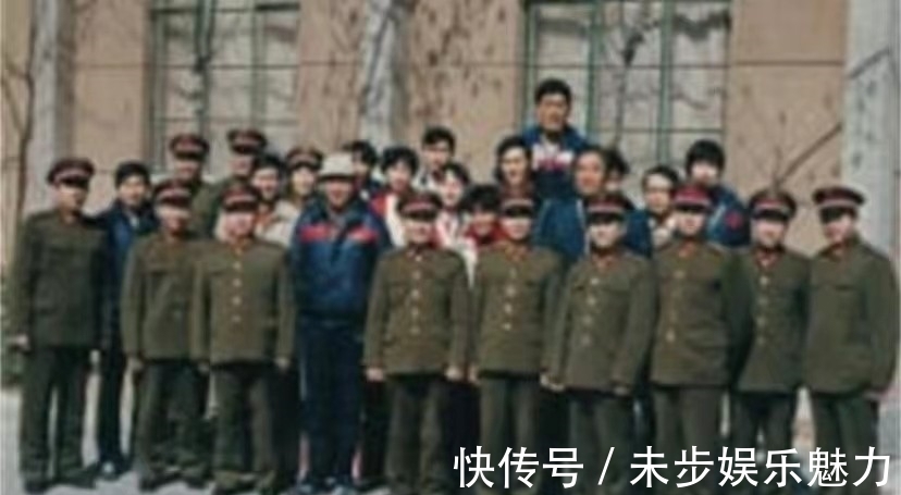 中国队|男篮巨人穆铁柱去世13年后:儿女皆不高,都是平凡的上班族