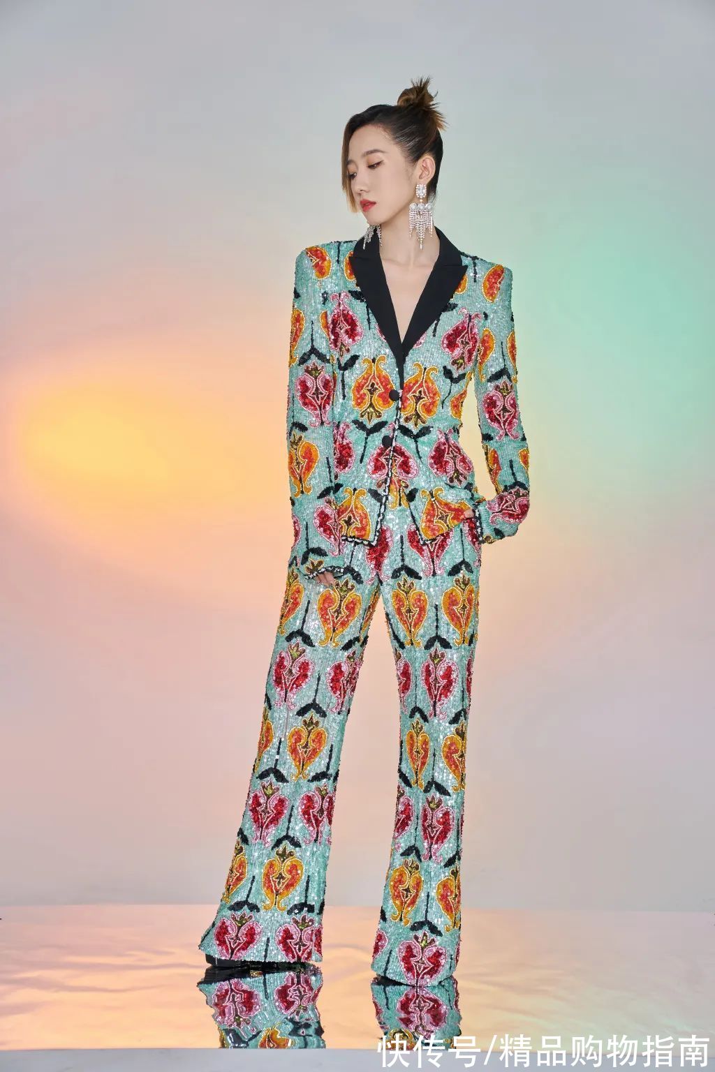 c港风复兴，大女主必须有一对大垫肩