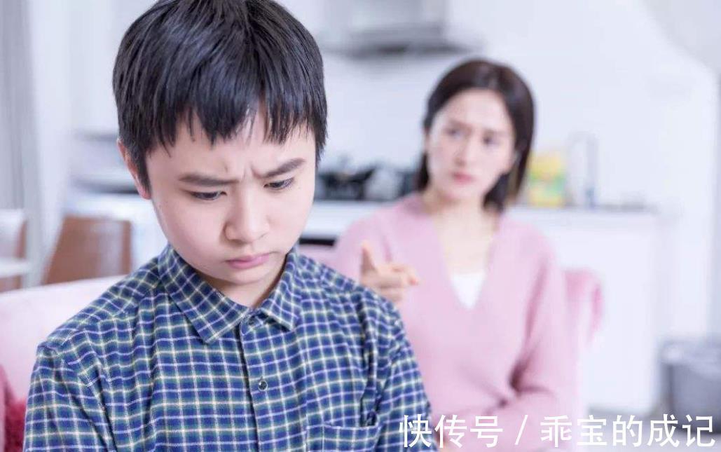 羊群|别人家娃报班我也报?家长盲目跟风,容易陷入“羊群效应”的漩涡