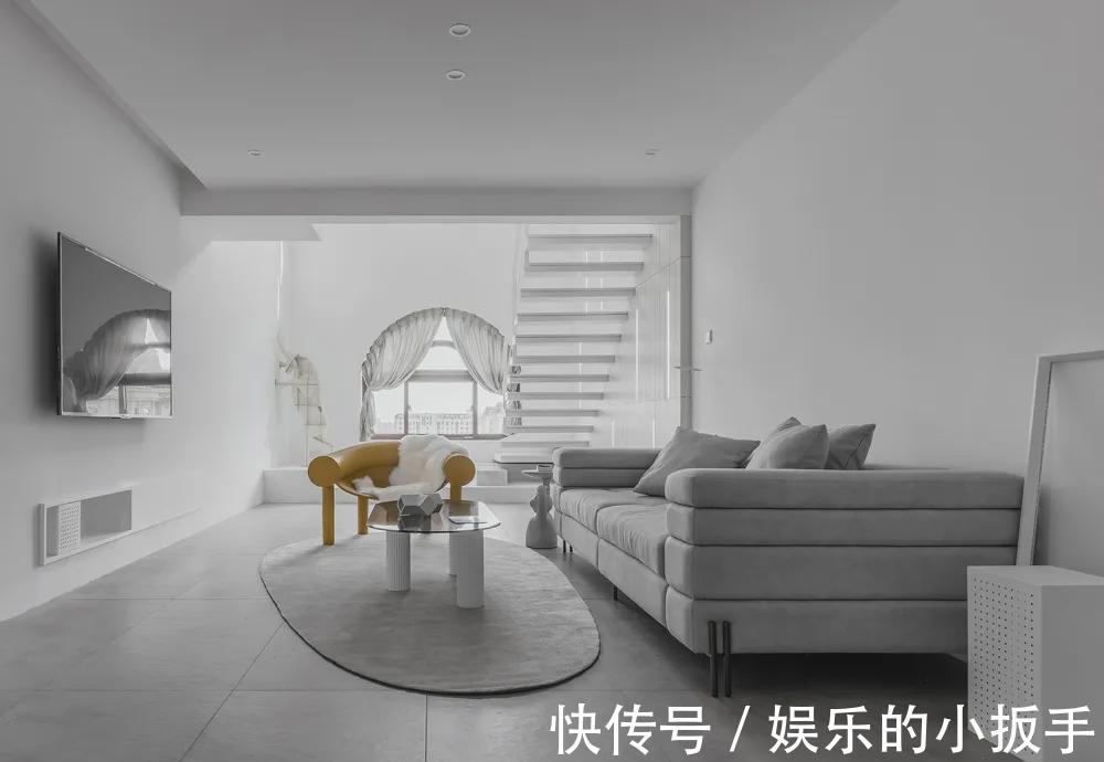 大理石|楼梯间堆杂物！是房价不够高？