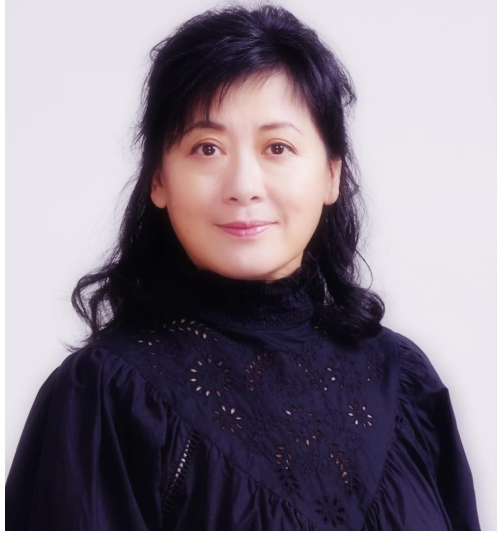 饰演者#记得影版《红楼梦》“贾宝玉”夏菁吗?曾因病息影,如今新照曝光