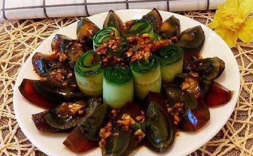 皮蛋|做法简单,不用蒸不用炒上桌就可以吃