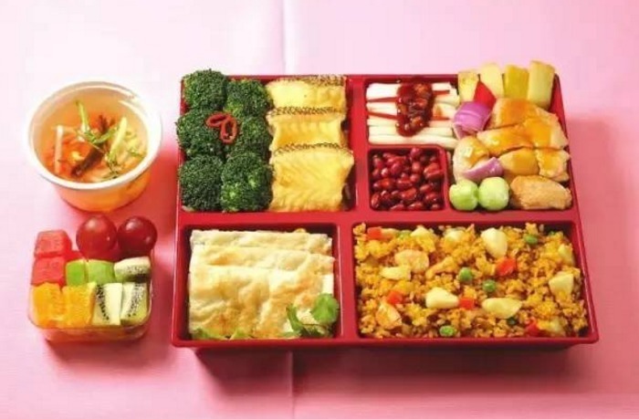 动漫人物|鬼灭之刃:一份便当的还原,动漫人物还能这么玩?果然高手在民间