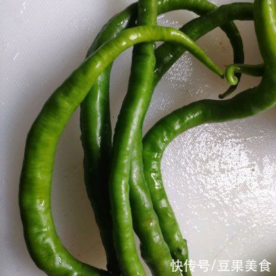 鬼火绿|拌尖椒一口下肚,唇齿留香