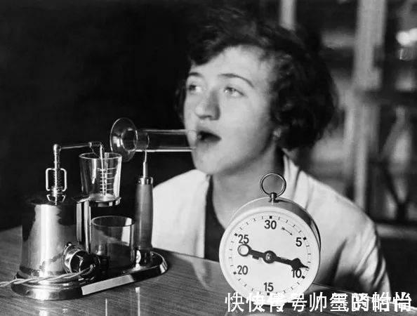 |上世纪的9个搞笑奇葩医疗器具, 最后一个秒杀一切!