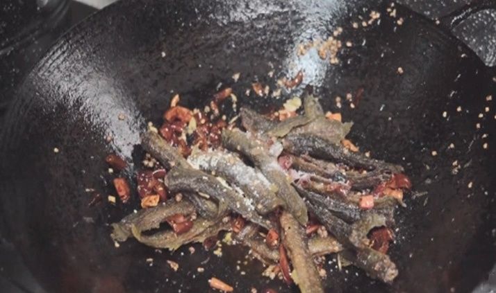 苦瓜|立秋后，苦瓜丝瓜要少吃，秋天最该吃它，鲜香味美，滋养又进补