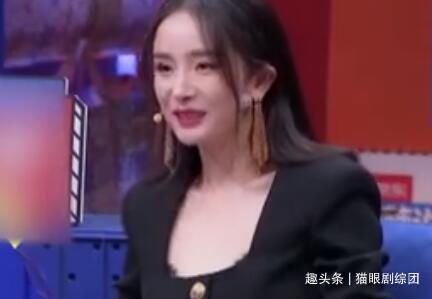 杨幂录节目被选手直呼“照骗”,本人回怼却吃瘪?再现苦笑表情包