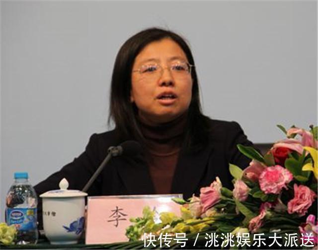 余秋雨$李红为余秋雨付出14年,却败给了戏子,无奈独自为女儿撑起一片天