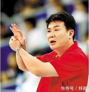 安家杰|中国女排新任主帅蔡斌:欠家庭太多,谈及妻儿有泪水