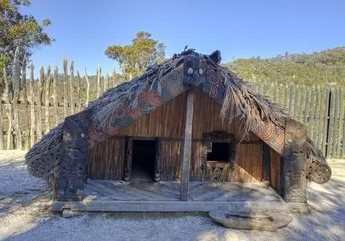 年前|新西兰历史,1000年前毛利人乘独木舟到此,荷兰人命名英国人占领