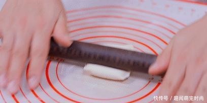 外面卖8块一斤要排长队!简易不用等,一口甜酥到掉渣