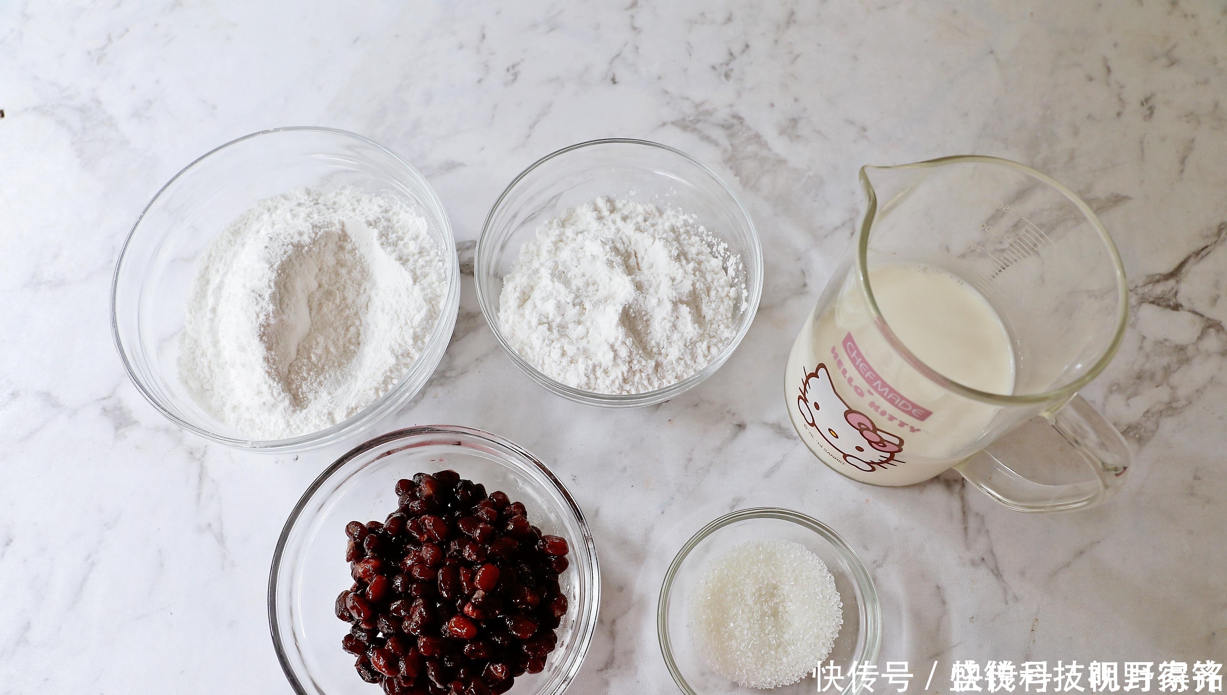 糯米粉别再做饼了,加1碗牛奶1把红豆,软糯香甜又补血,零失败