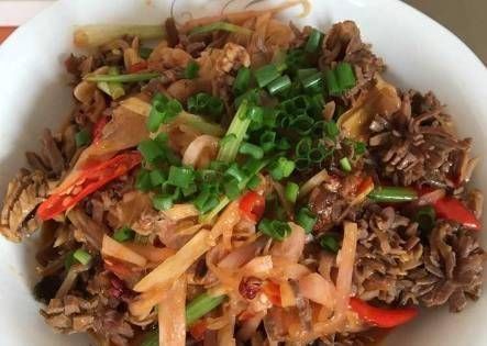 老公同事来家里玩,随手几个菜招待,他们直呼好吃扬言以后天天来